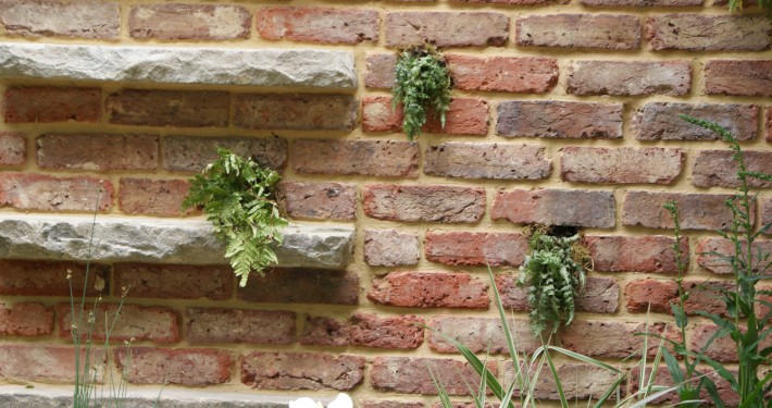 Klinker und Bachsteine als regionales Material