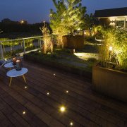 dachterrasse-inlite-Beleuchtung Traumgärten Illumination - Licht im Garten