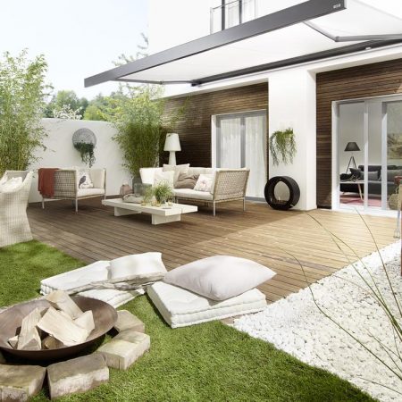 Moderne Materialien Kebony-Holzterrasse